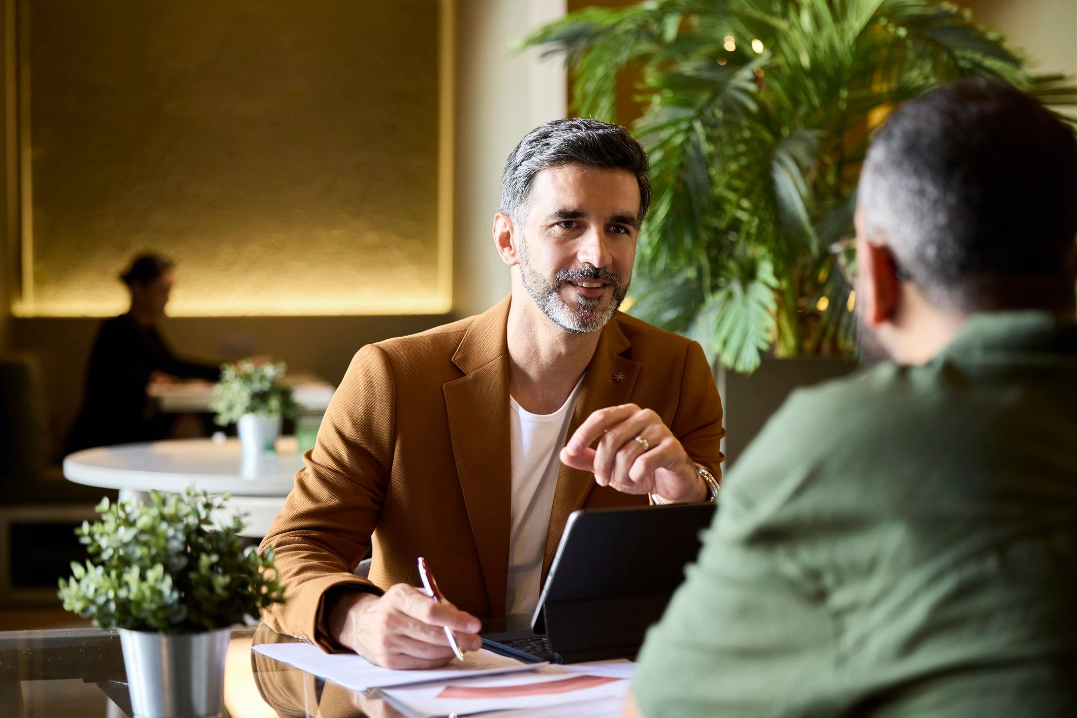 Professionals & Advisors